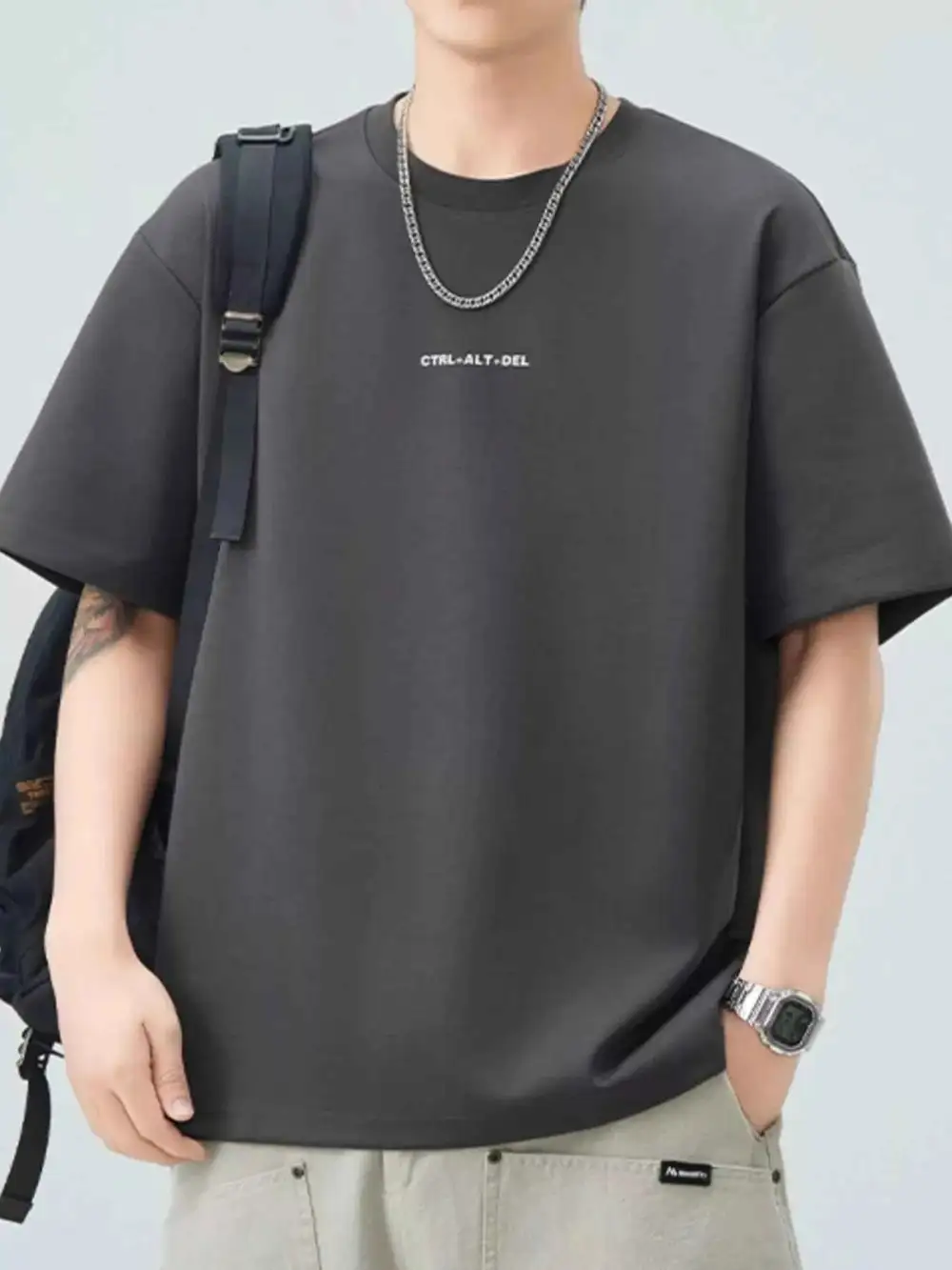 Classic Round Neck Short Sleeve T-Shirt