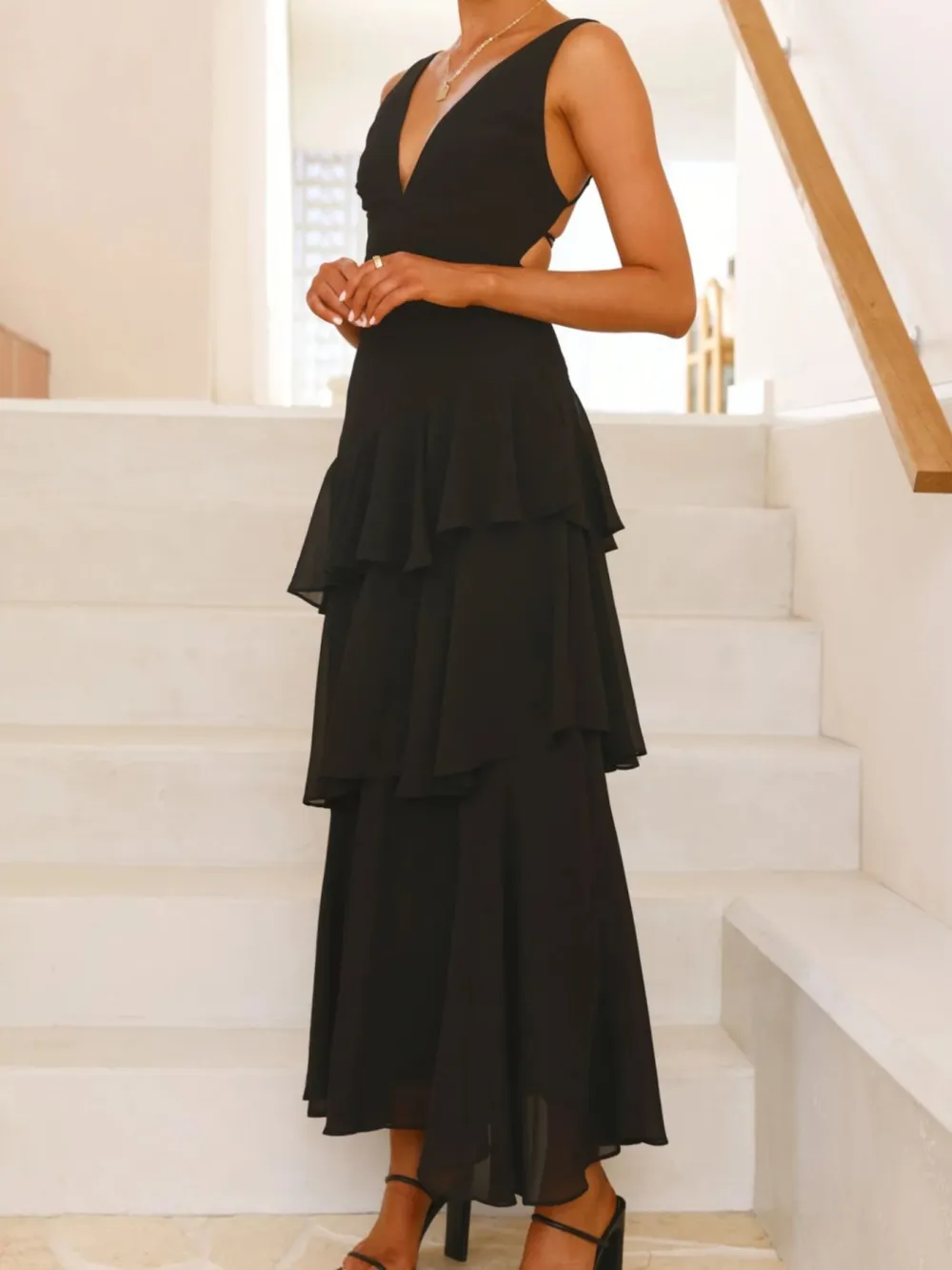 Sleeveless Ruffled Layered Backless Maxi Dress