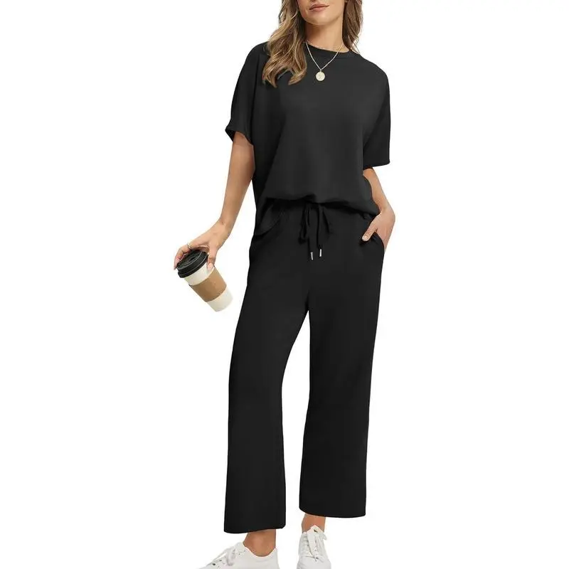 Women's two-piece summer set: Loose wide-leg shorts and casual top