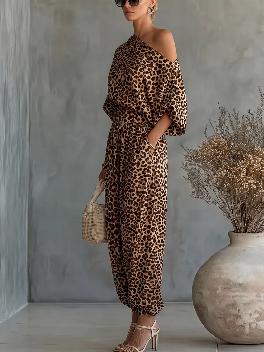 Half Sleeve Leopard Print Blouse And Pants Set