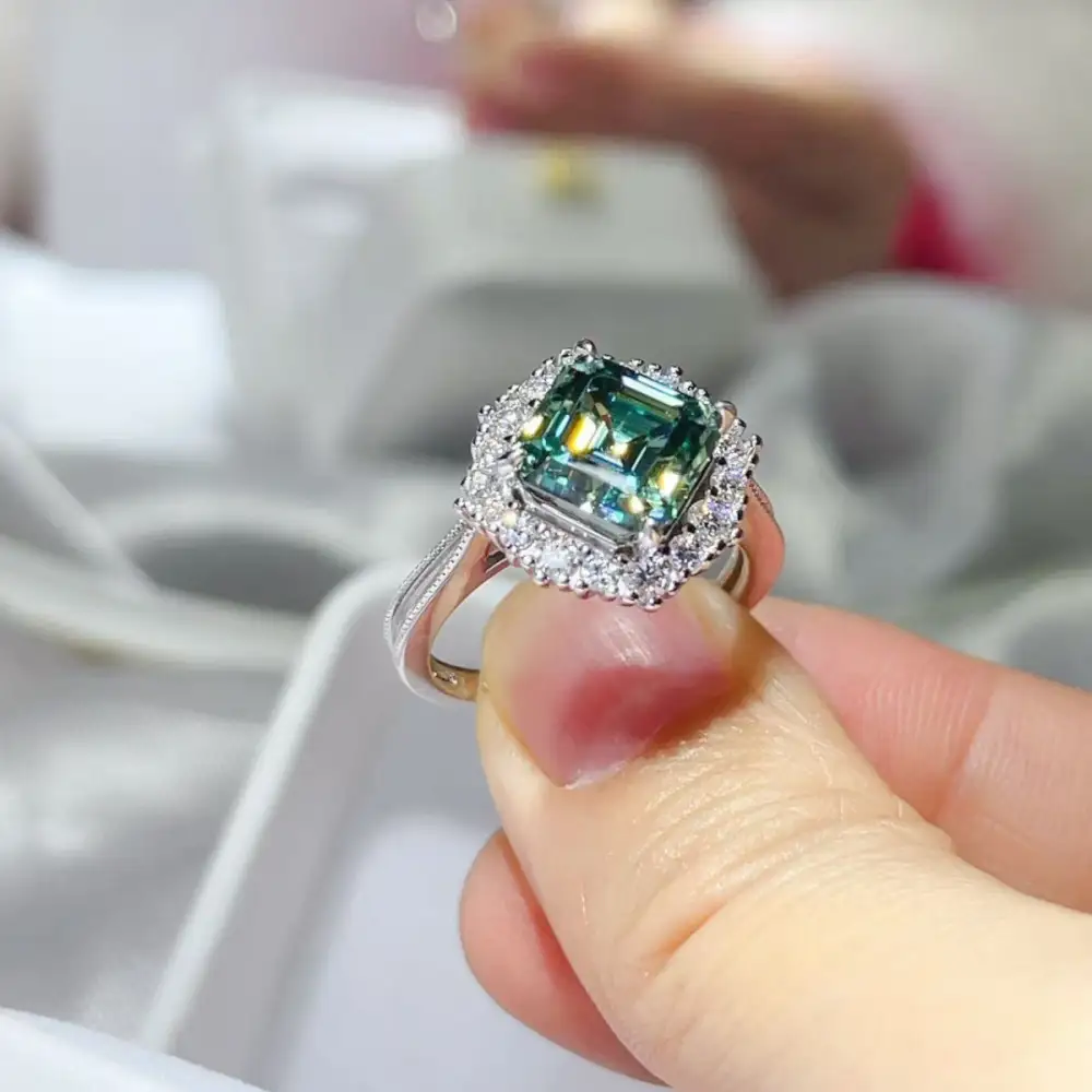 Essential Moissanite Jewelry