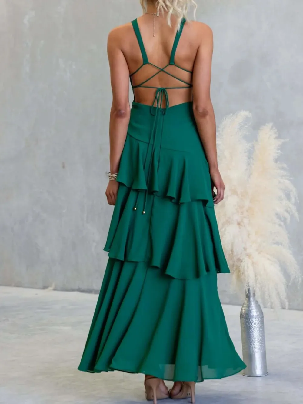 Sleeveless Ruffled Layered Backless Maxi Dress