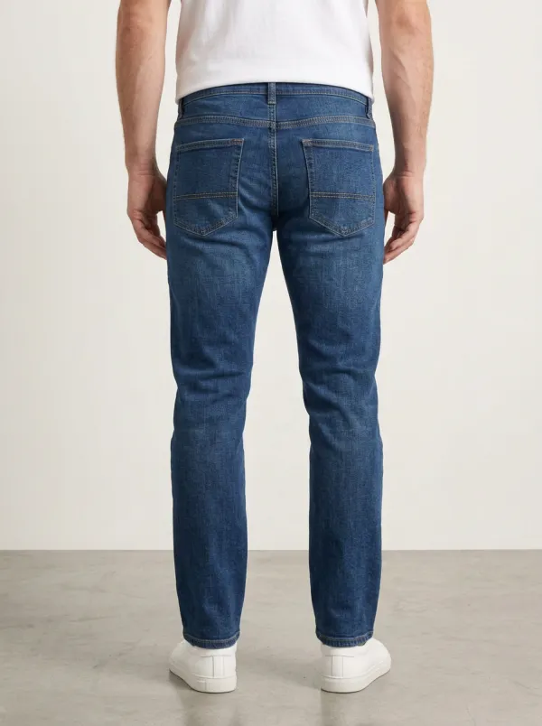Men's Vintage Inspired Washed Stretch Classic Fit Jeans