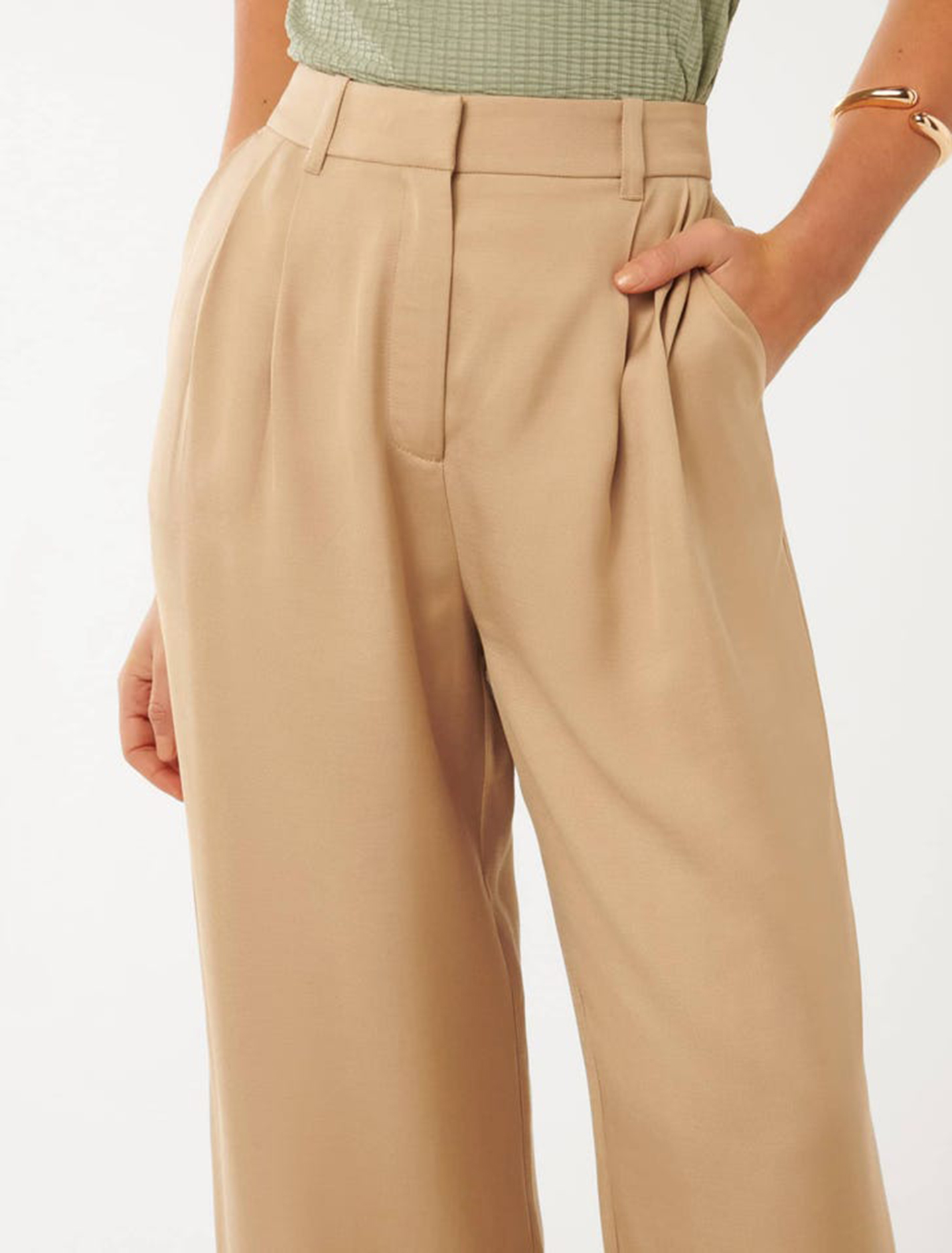 Pleated Wide-Leg Pants