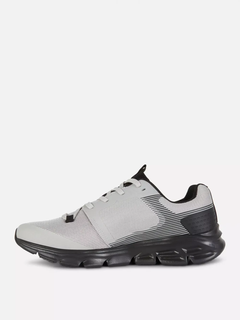 Lightweight And Breathable Mesh Leisure Sports Shoes