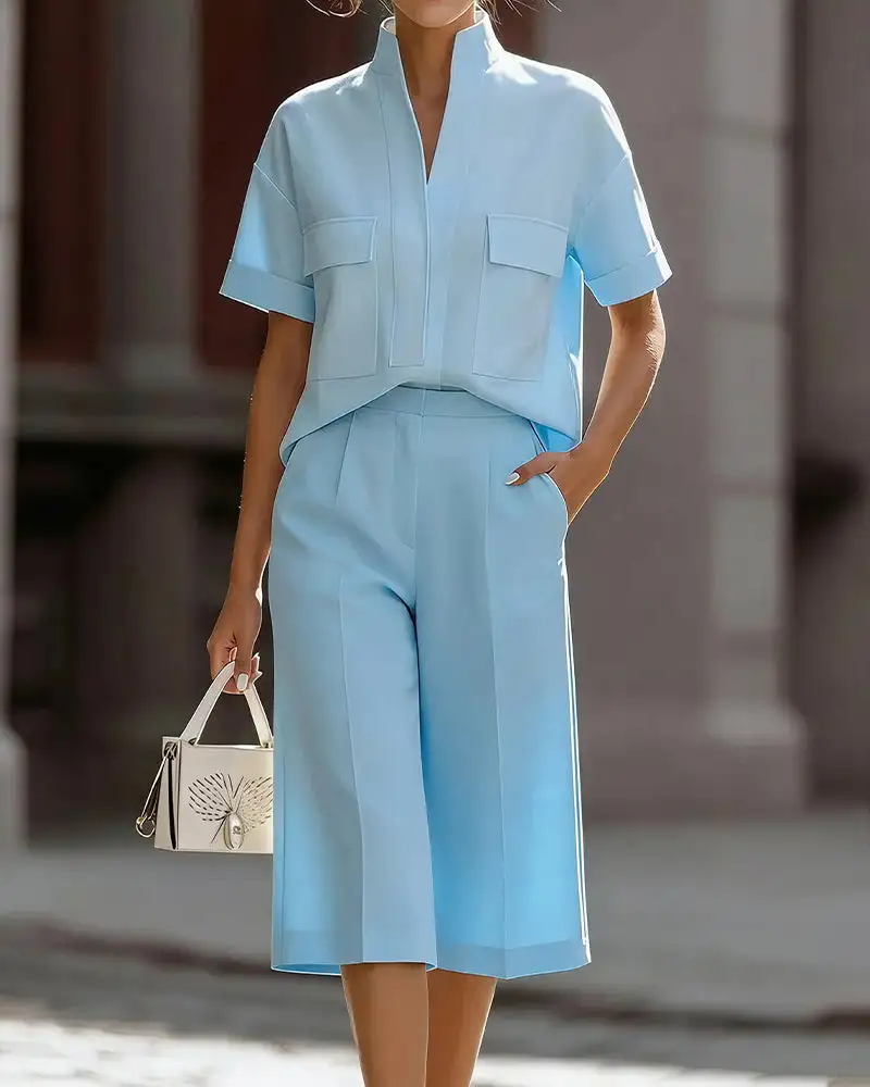 Short Sleeve Top and Cropped Pants Elegance Lounge Set