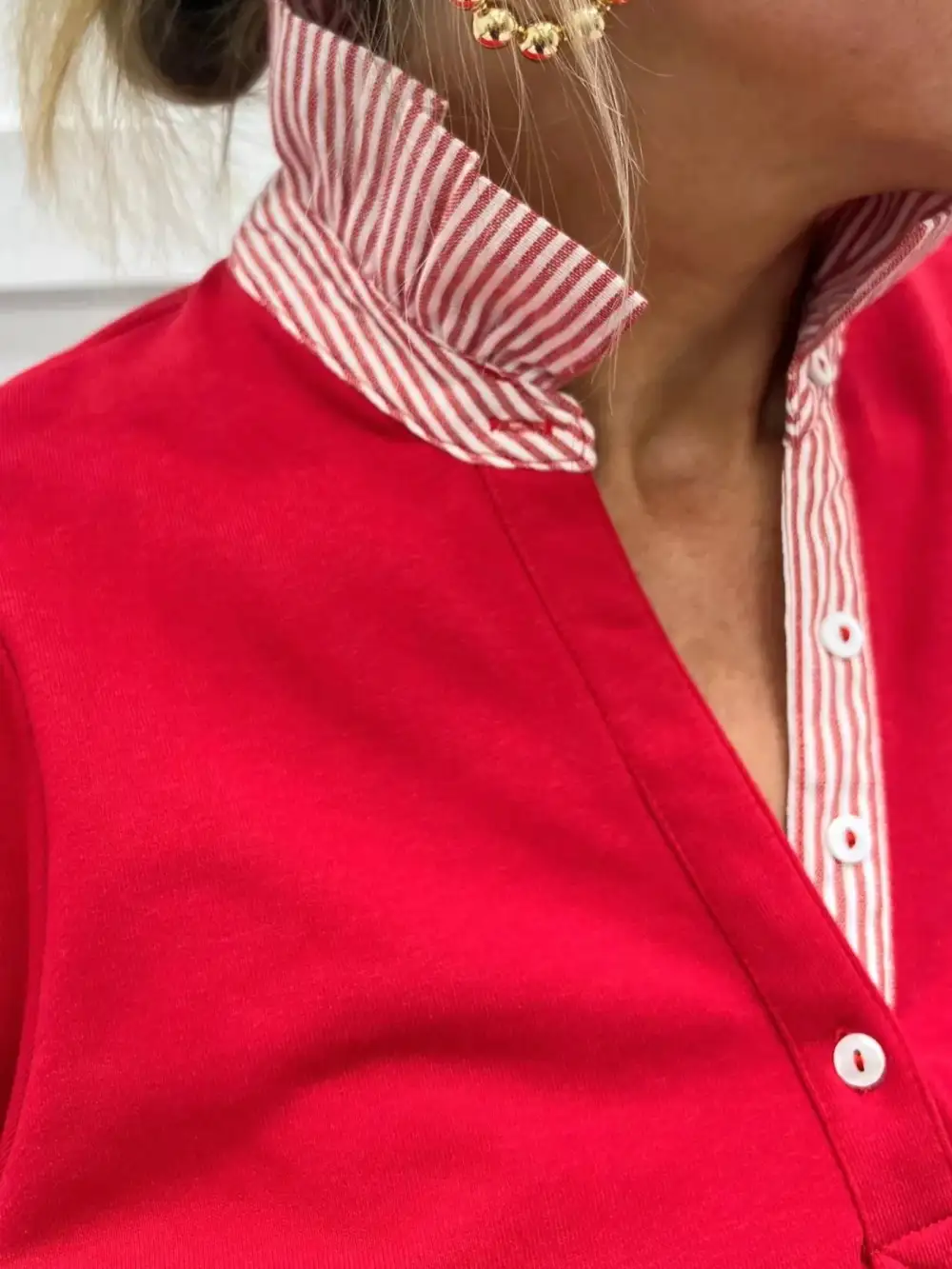 Notched Short Puff Sleeve Blouse