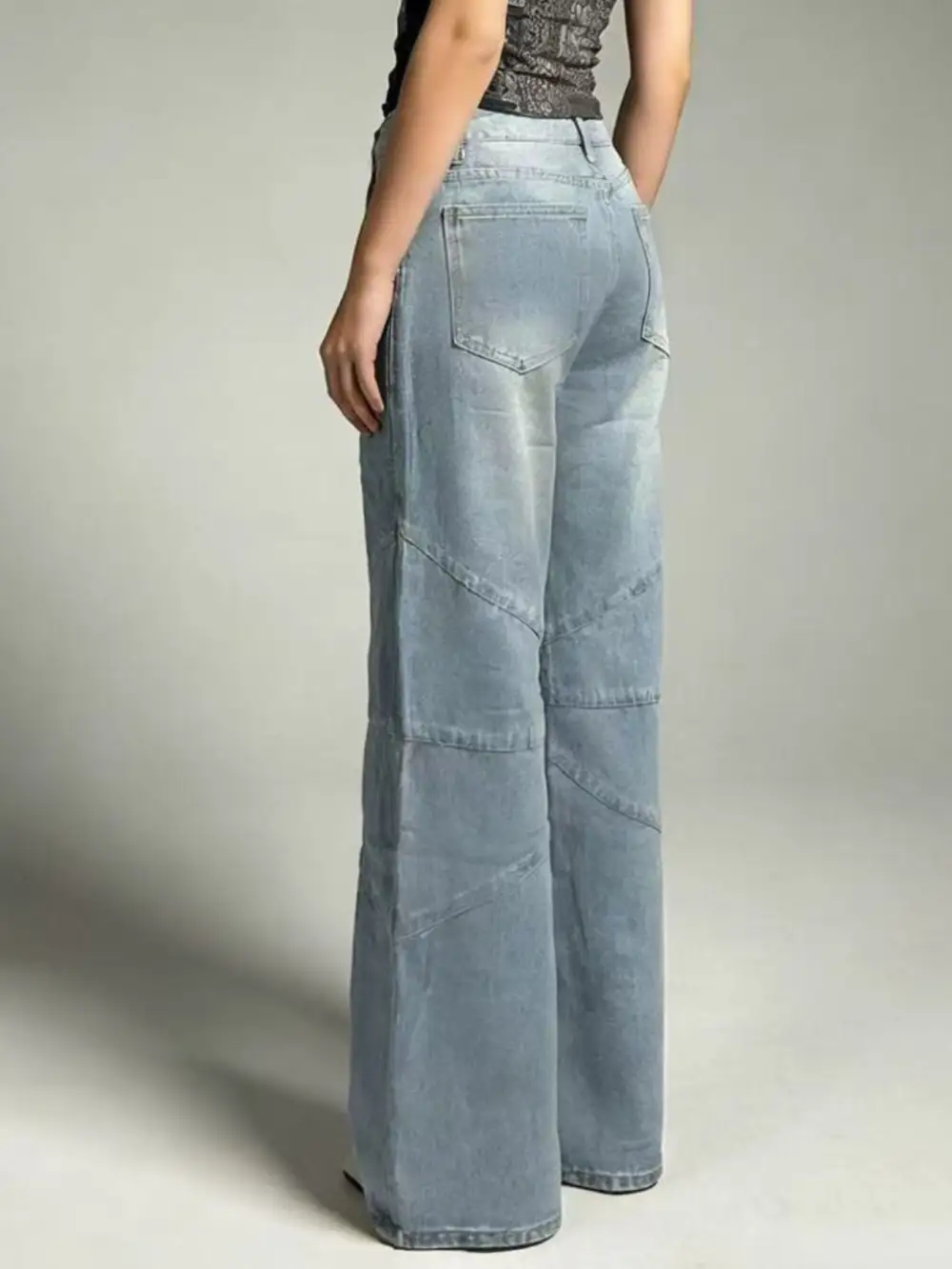 Sharp Wide Leg Denim Jeans