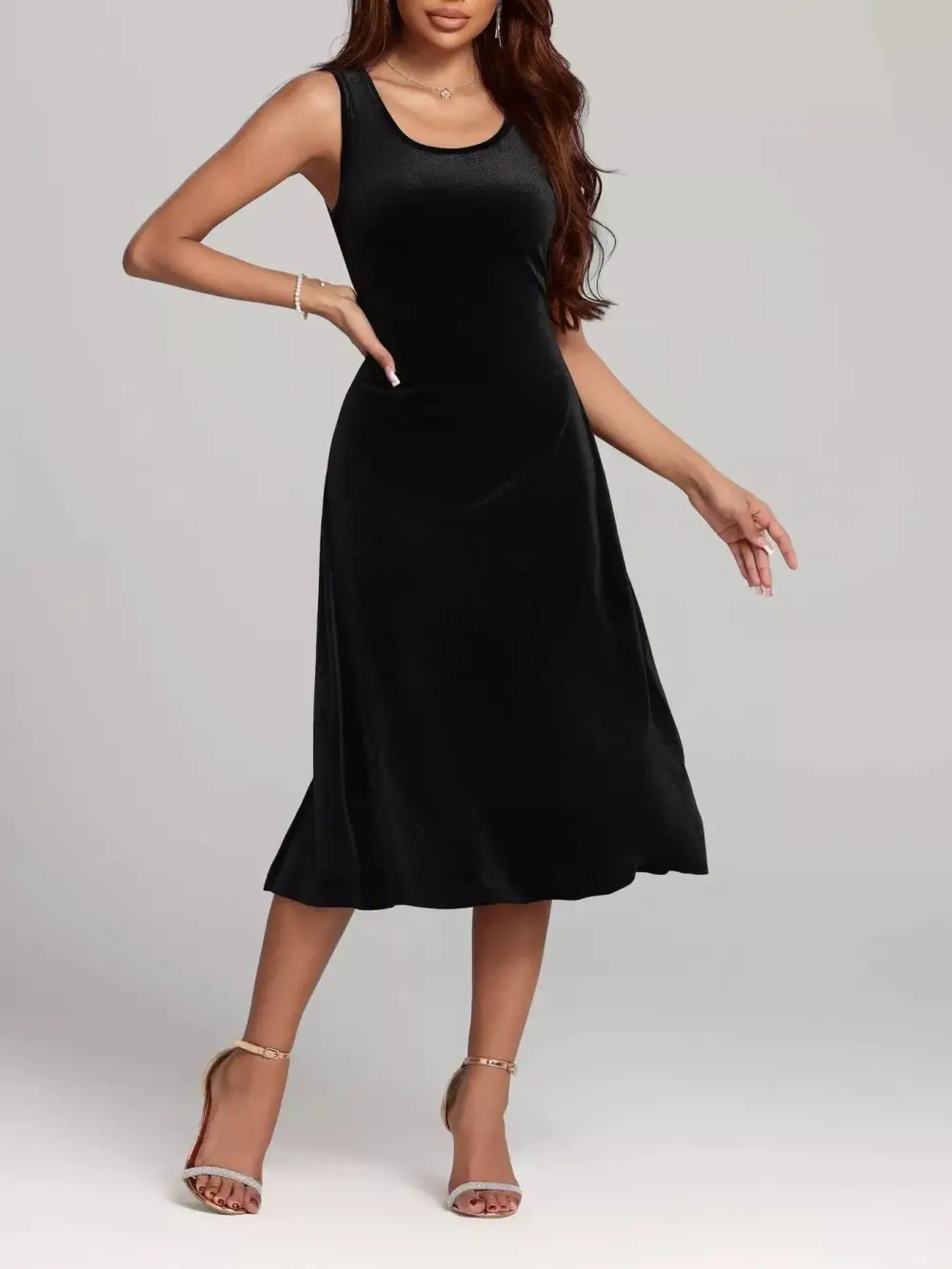Round Neck Sleeveless Velvet A-Line Midi Dress