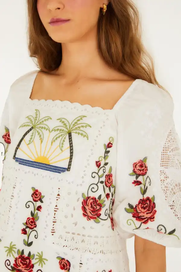 Classic Organic-Cotton Cotton Embroidered Floral Blouse