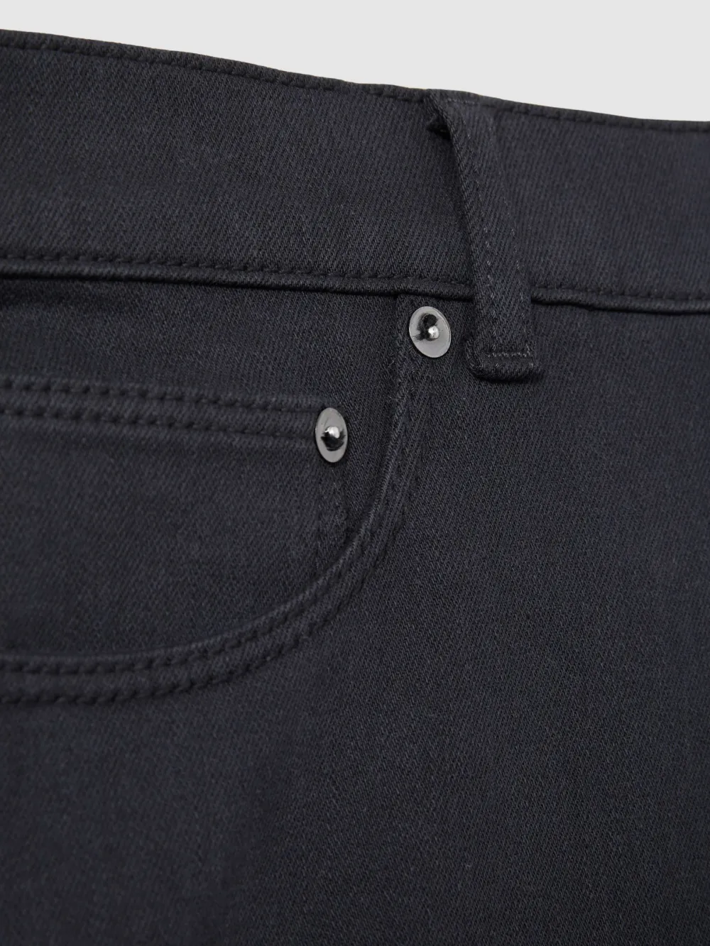 Fashionable And Simple High-End Slim Jeans