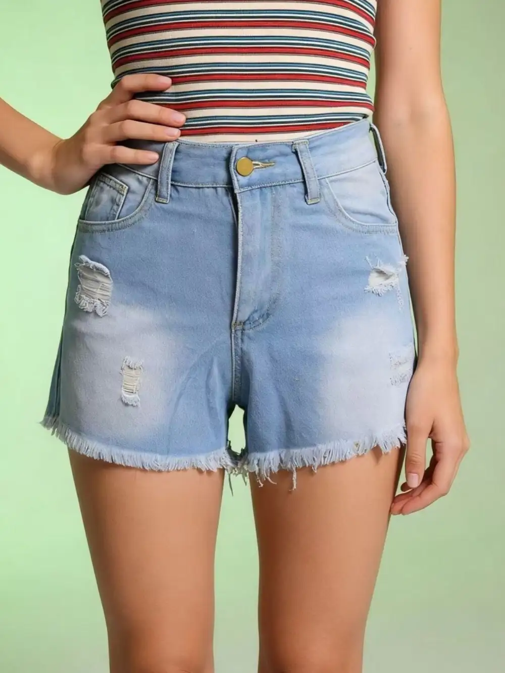 Relaxed Frayed Hem Shorts
