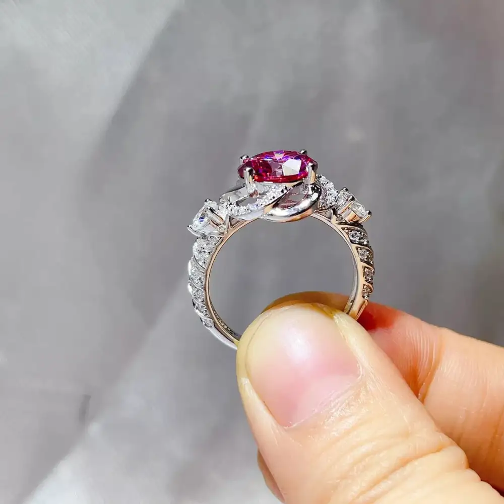 Serene Ring with Sterling Silver Moissanite