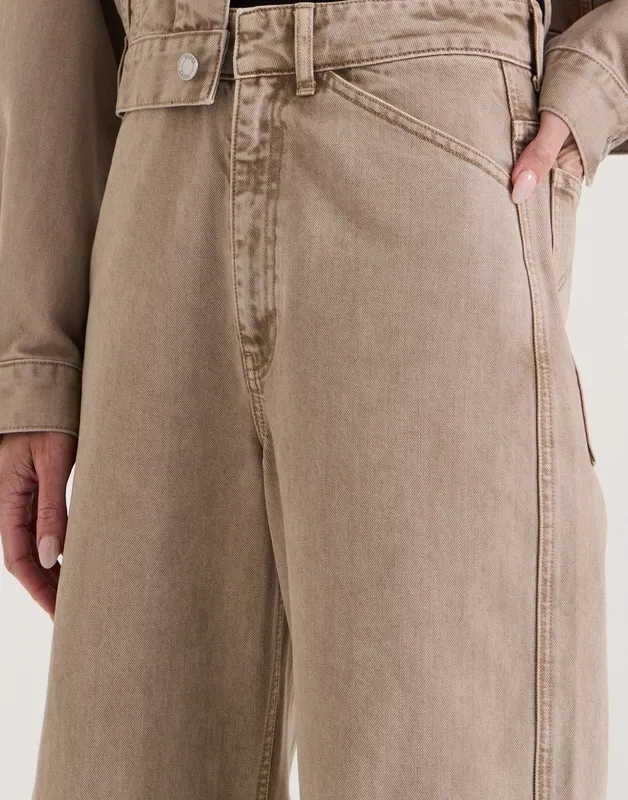 Tan Wash High-Rise Bow Leg Jeans