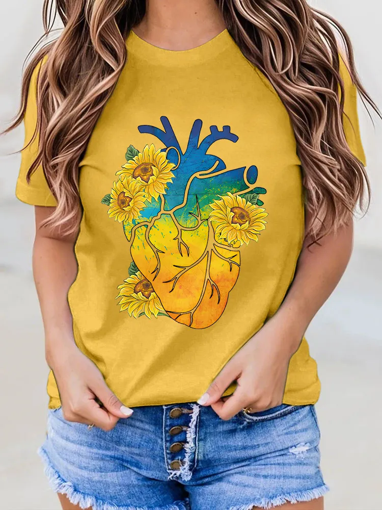 Women's Sunflower Heart Printed Tee