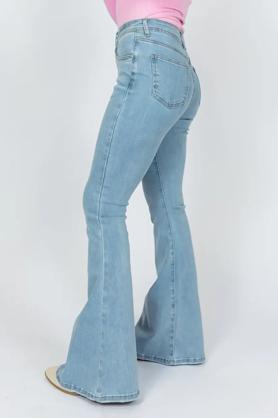 Comfortable Light Wash Stretchy Flare Jeans