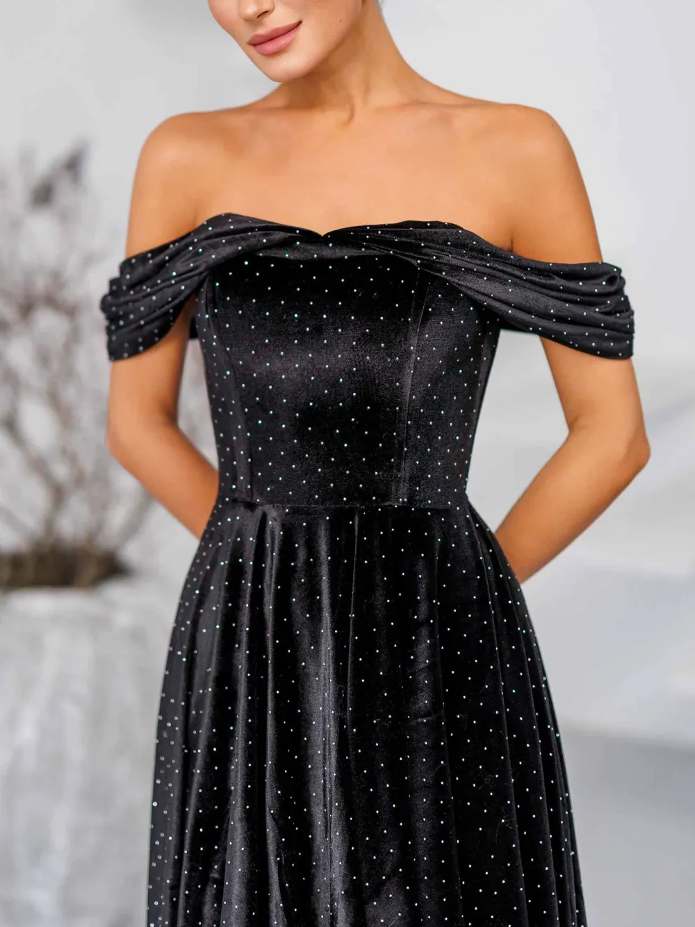 Elegant Off Shoulder Velvet Rhinestone Midi Dress