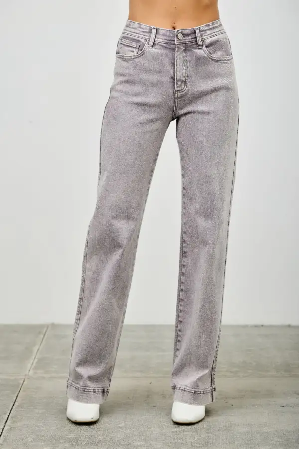 Relaxed High-Rise Slim-Fit Pocketed Stretch Wide Straight Jeans