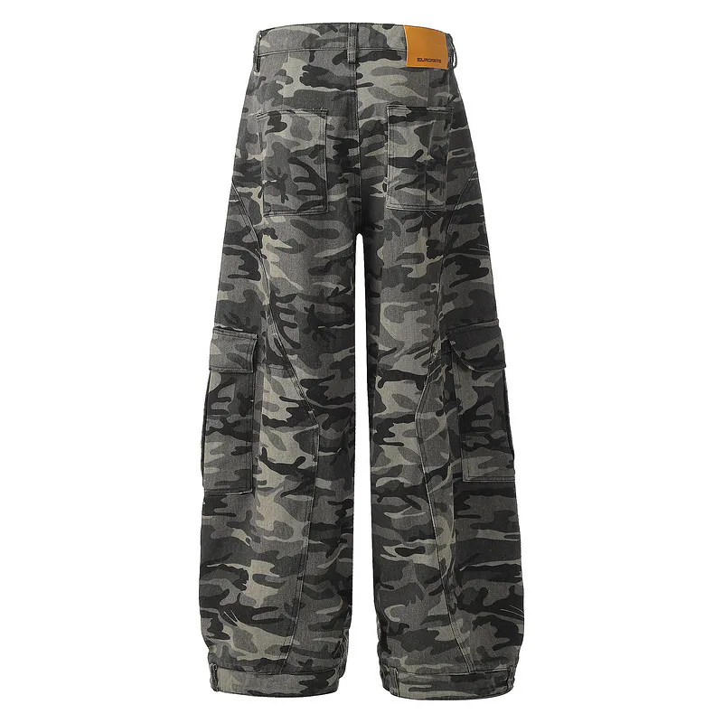 Camouflage Wide-Leg Cargo Pants