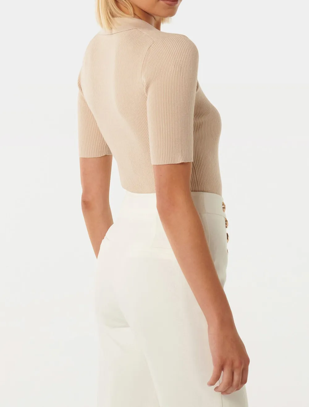 S/S Collar Knit Top