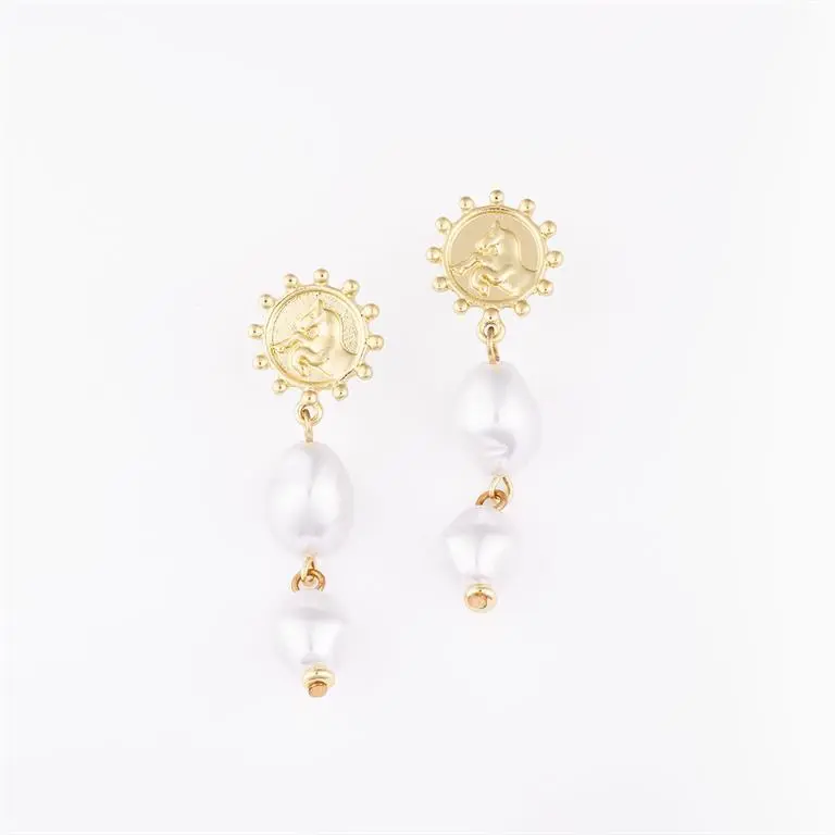 Decorative Pearl Earrings
