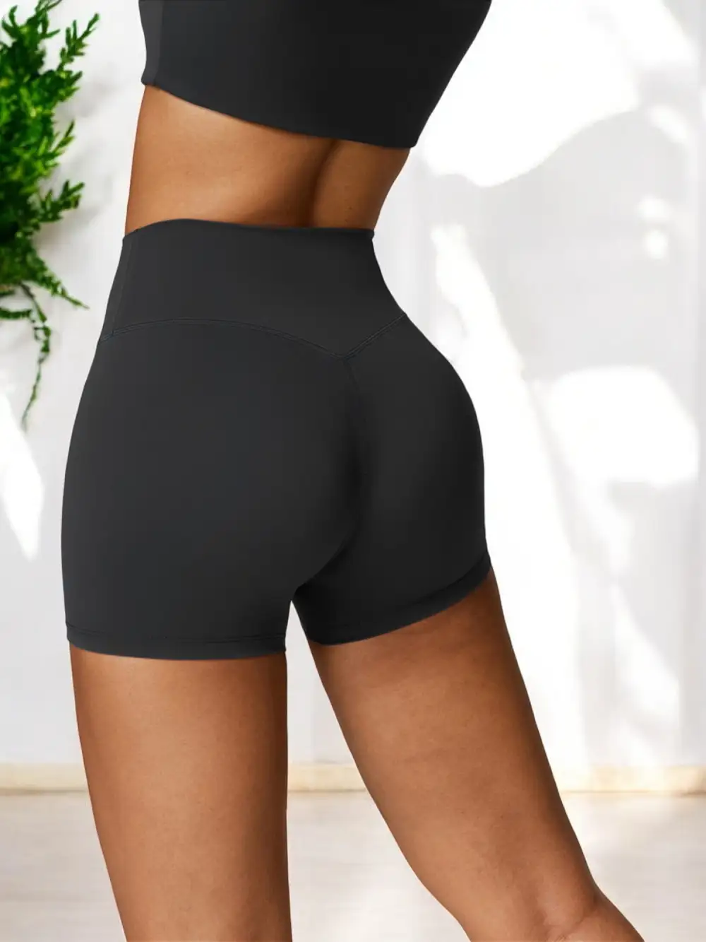 High-Waist Seamless Stretch Athletic Shorts