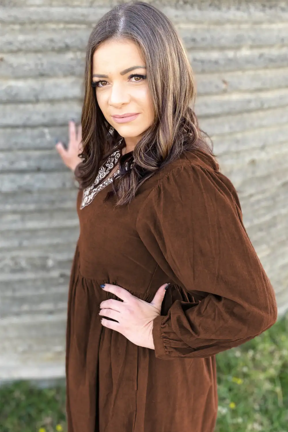 Embroidered Split Neck Pleated Midi Dress