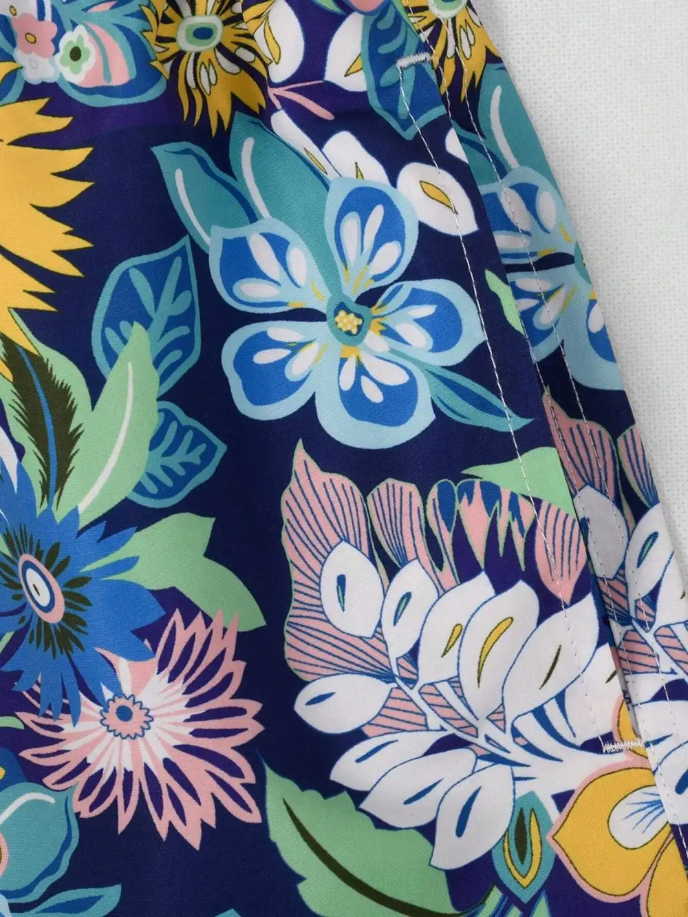 Men's Floral Print Drawstring Beach Shorts