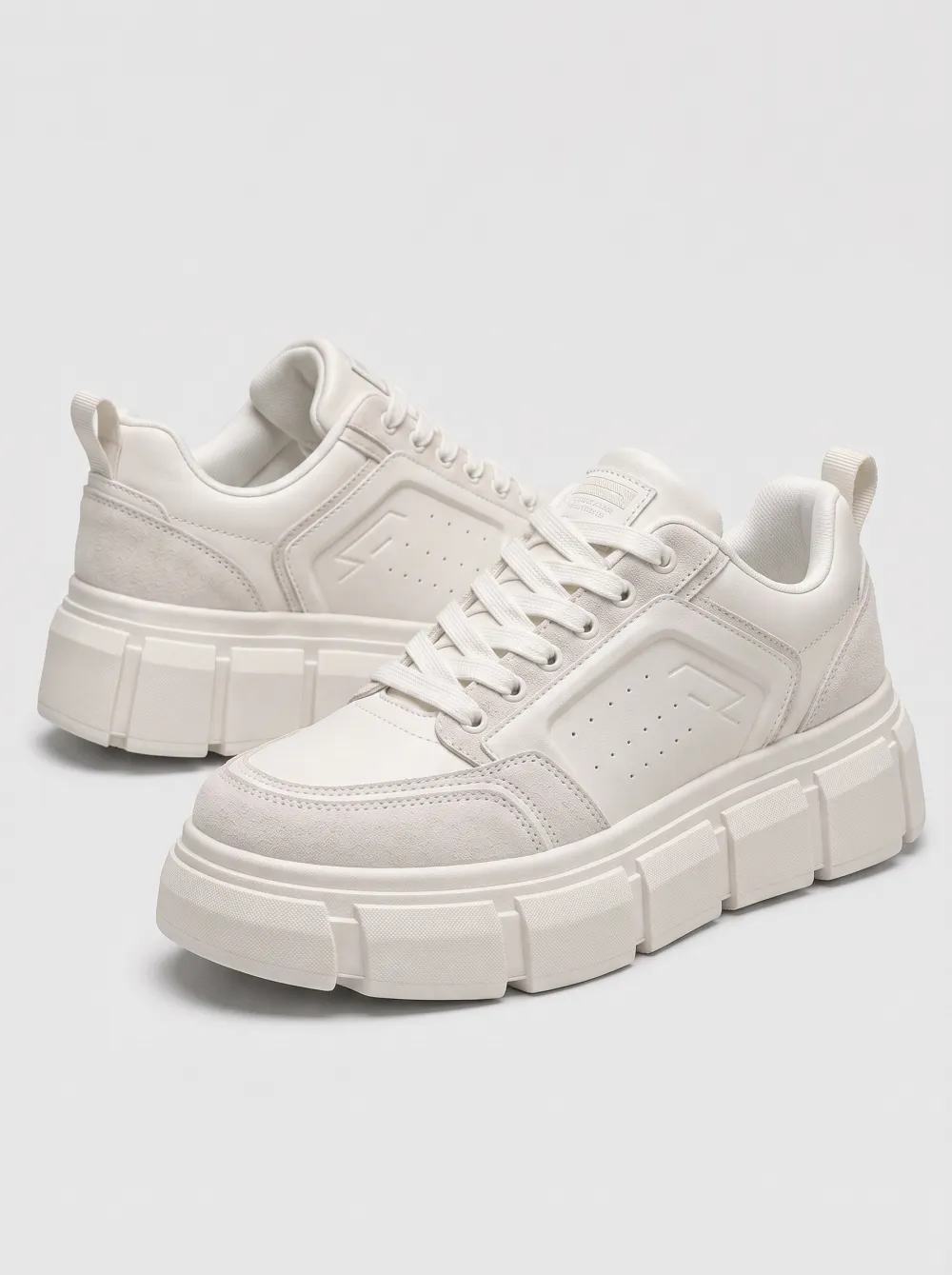 Men's Casual Streetwear White Chunky Sole Platform Sneakers