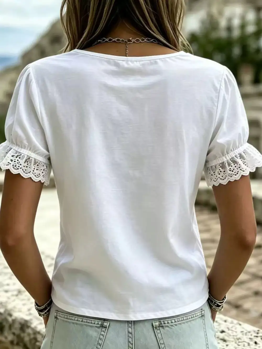 Daisy Embroidered Lace Detail Puff Sleeve T-Shirt