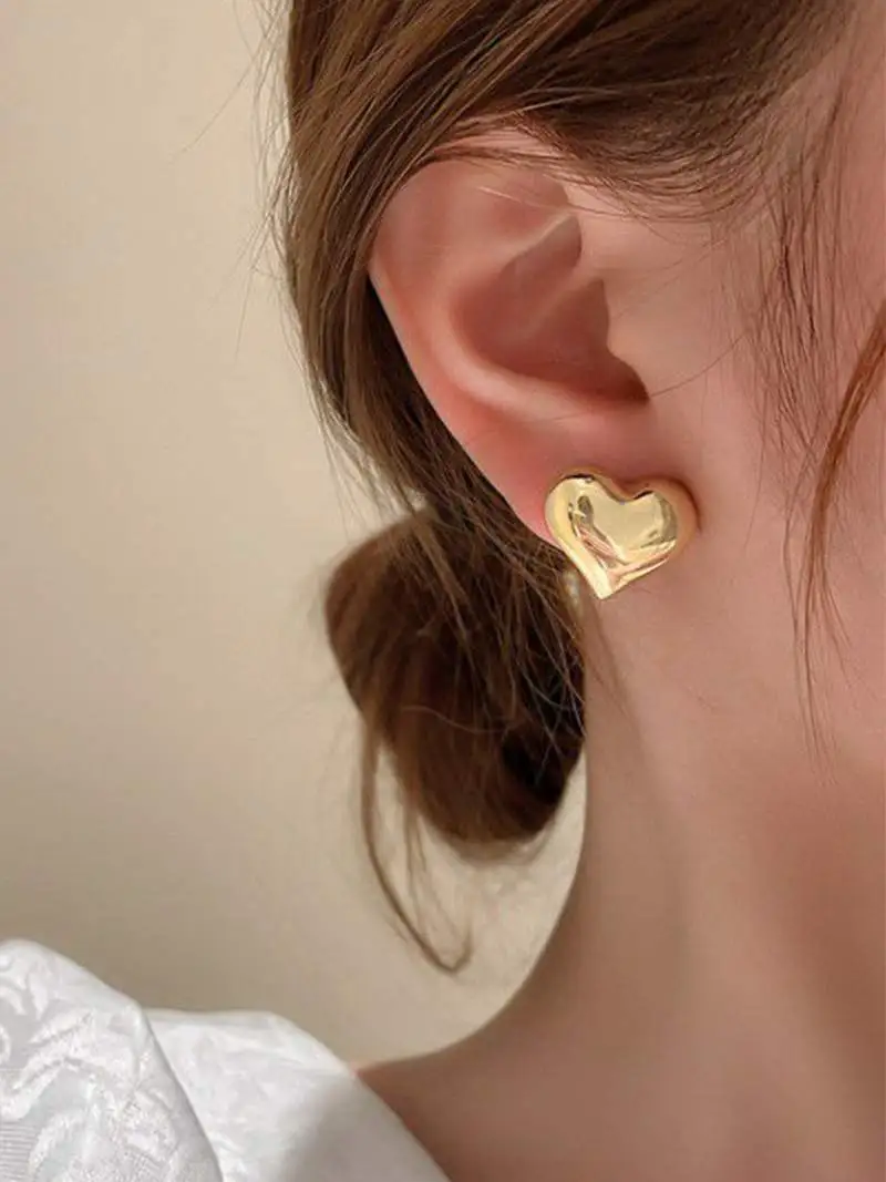 Rounded Heart Earrings