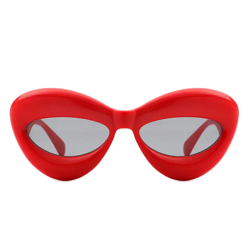 Lightweight Cat Eye Frame Sunglasses