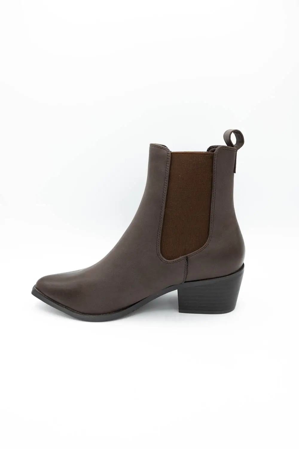 Classic Chelsea Leather Pointed Toe Ankle Bootie