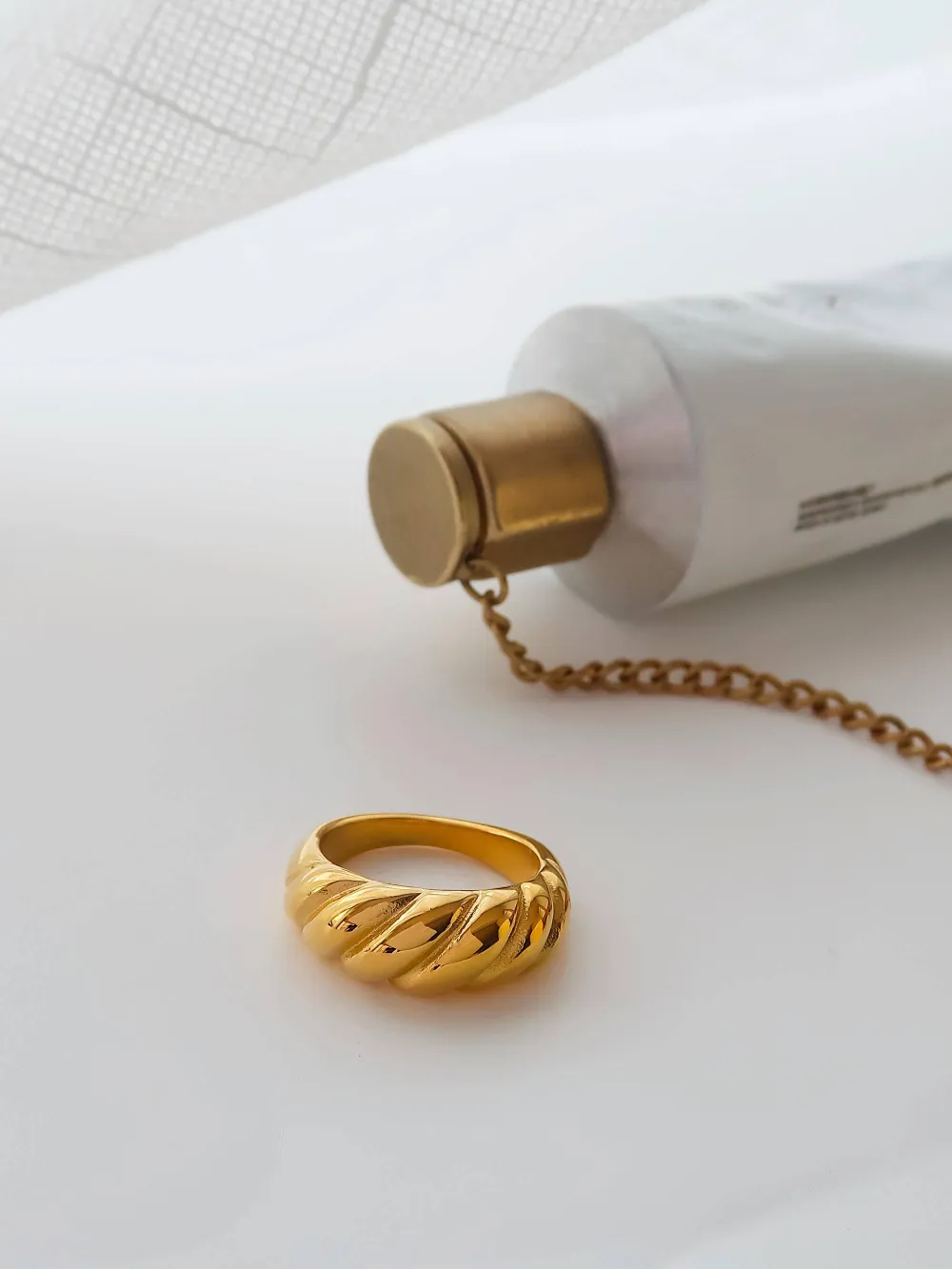 Sculpted Croissant Band Ring