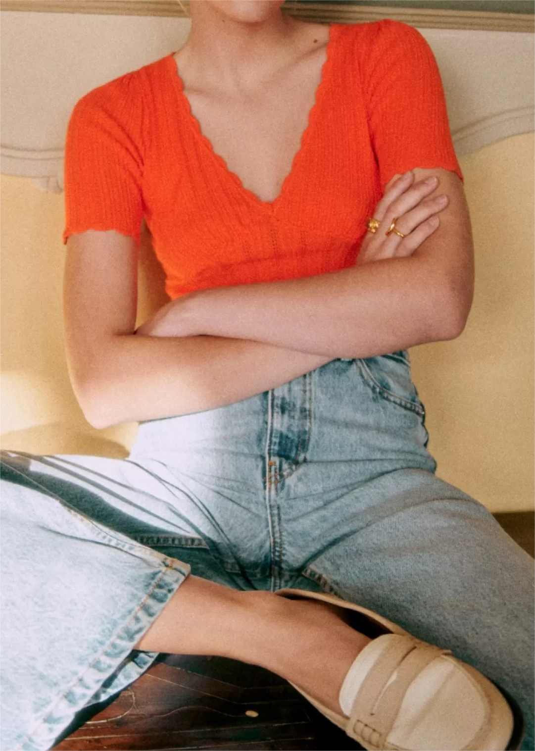 V-Neck White Short Sleeve Tops