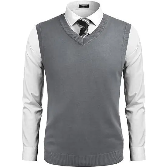 Men’s Sleeveless V-Neck Argyle Sweater Vest – Classic Knit. Modern Slim Fit. Everyday Versatility.