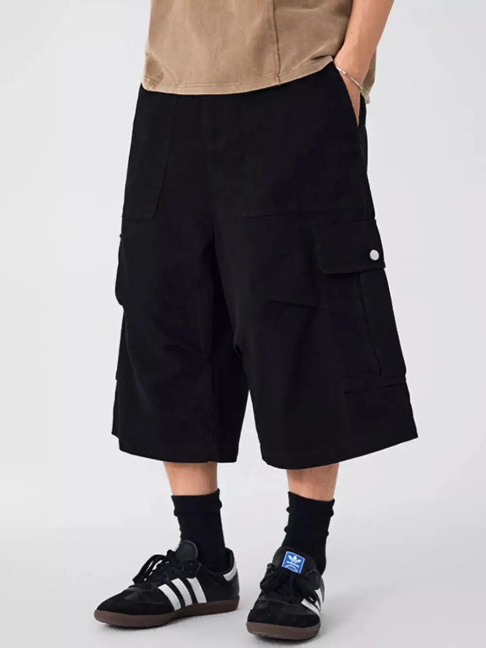 Men's Rugged Cargo Shorts with Flap Pocket Storage