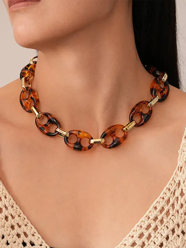 Chain Cutout Leopard Necklace