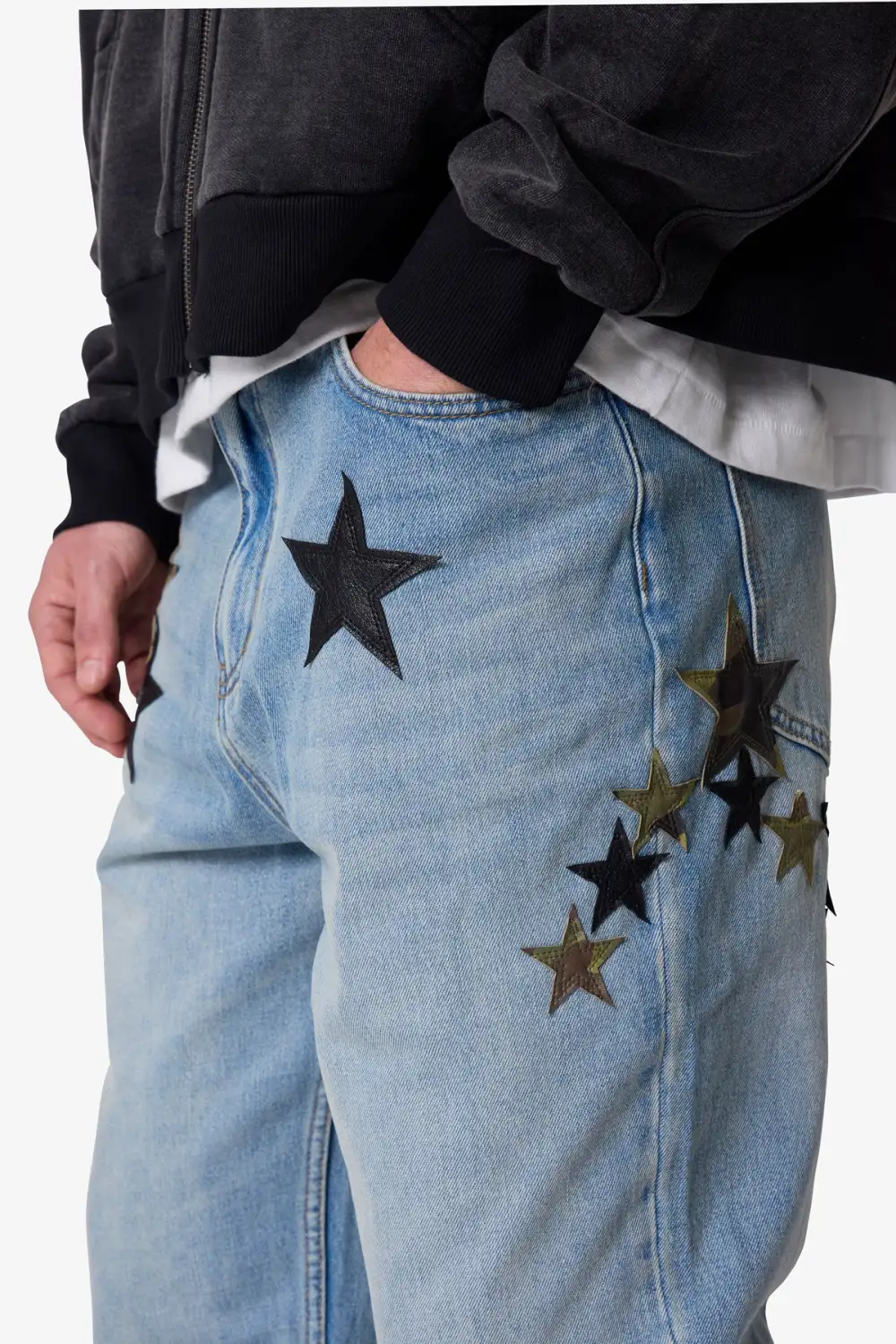Baggy Patterned Star Patch Jeans