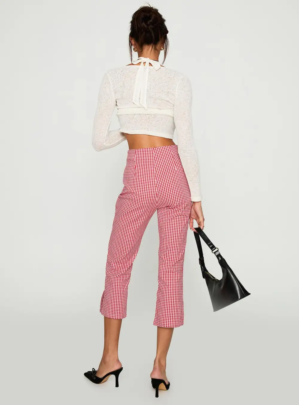 Mignonette Capri Capri Pants