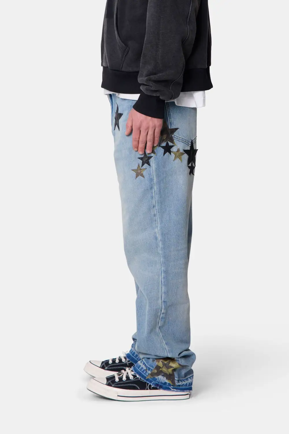 Baggy Patterned Star Patch Jeans