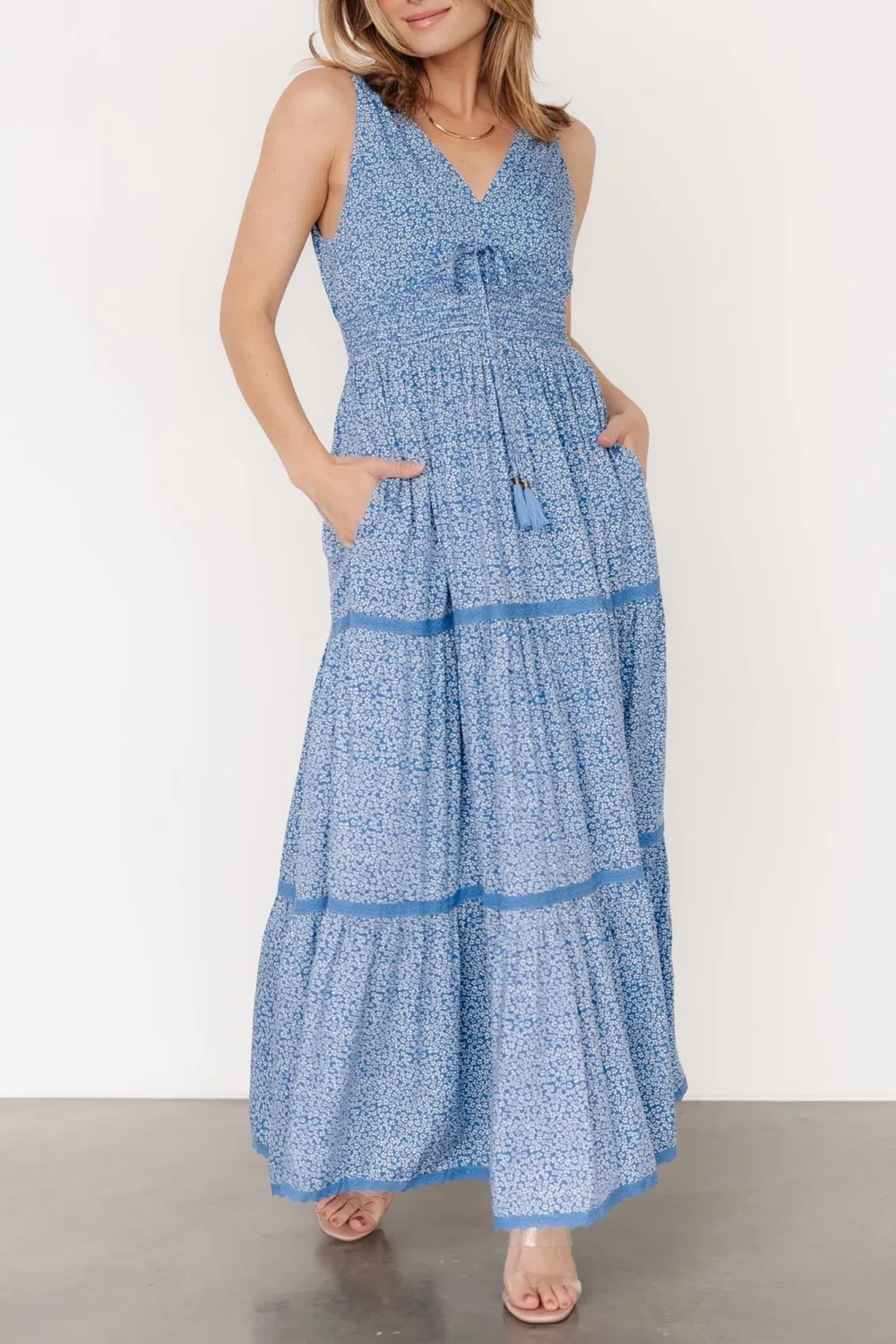 Casual Breathable Blue Floral V-Neck High-Waisted Dress