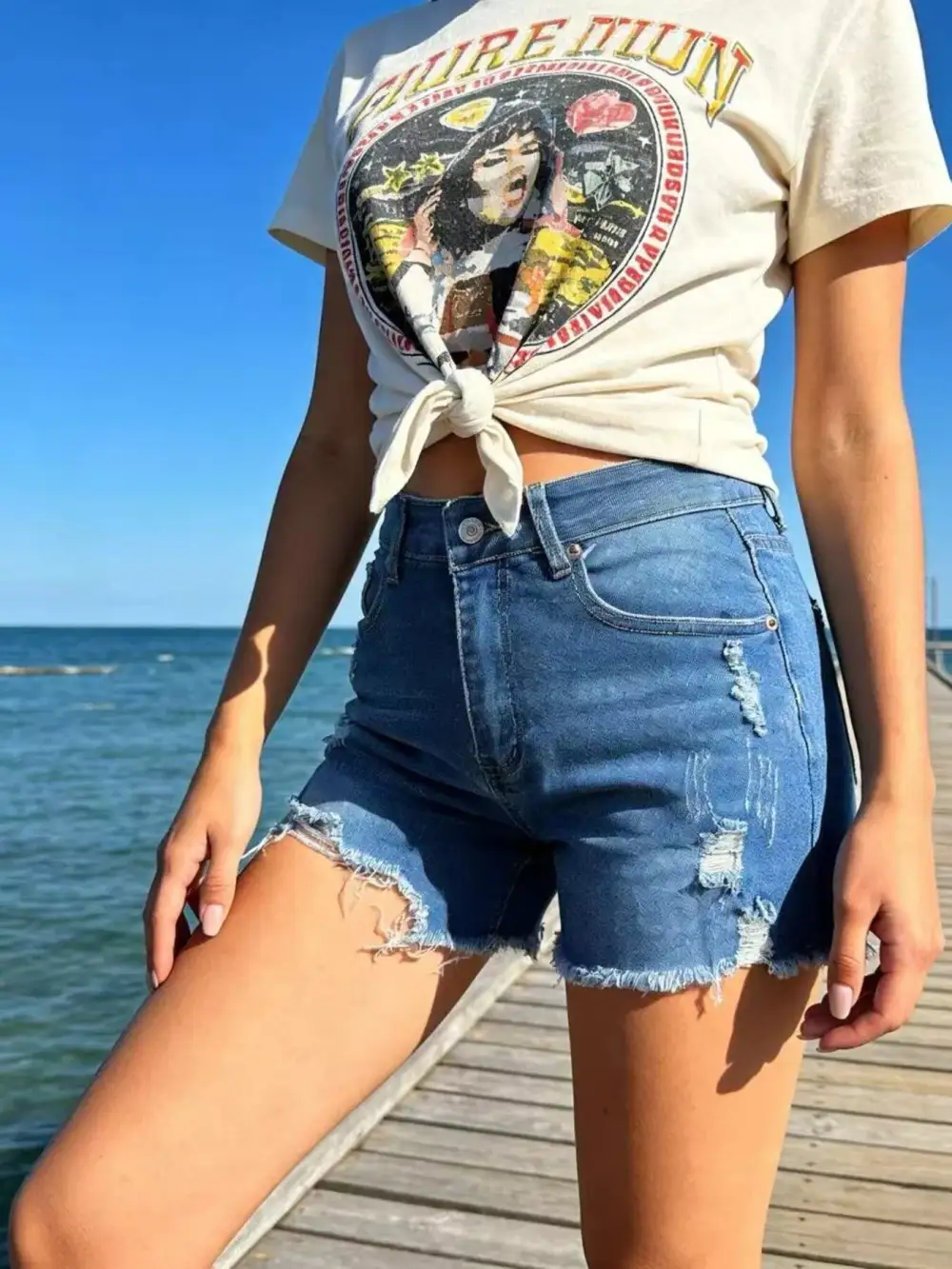 Weekend Frayed Hem Shorts