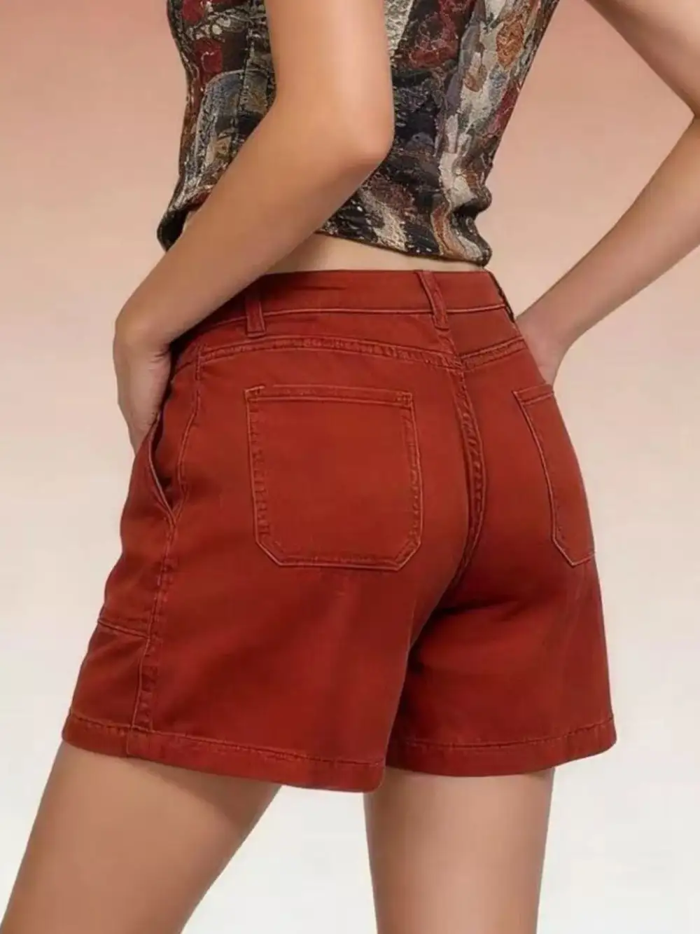 Weekend Pocket Detail Shorts