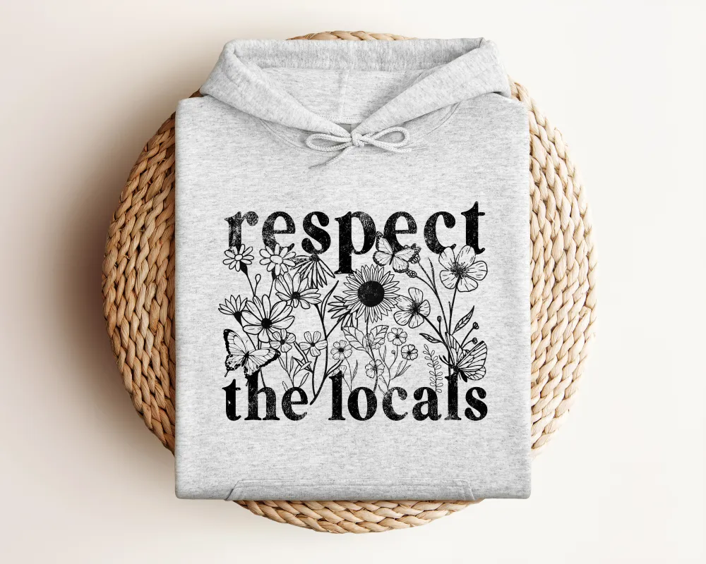 Wildlife Locals Graphic Pullover Hoodie