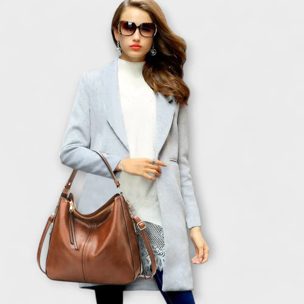 Relaxed Carry Handbag