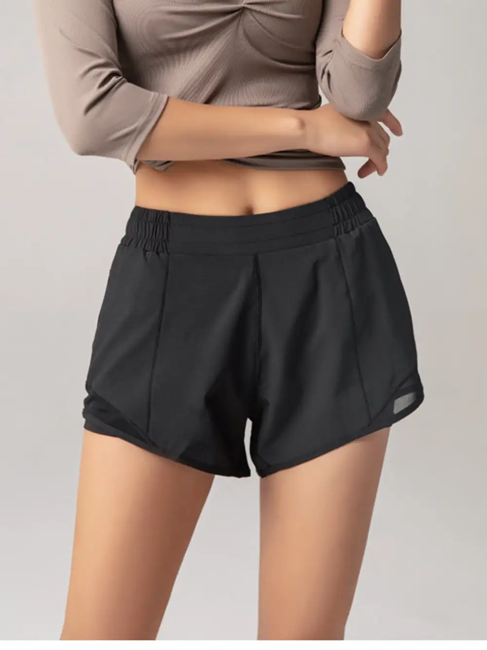 Elastic-Waist Pocketed Lightweight Stretch Running Shorts