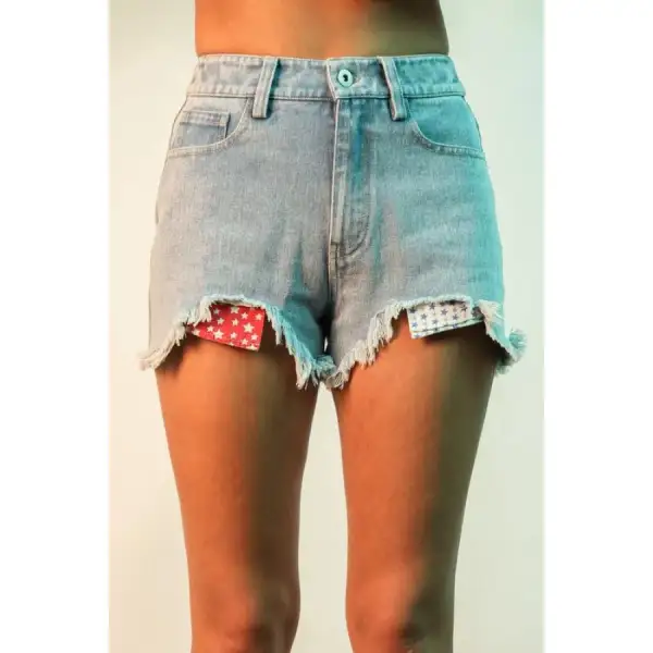 Classic Raw Hem Pocketed Contrast Washed Denim Shorts