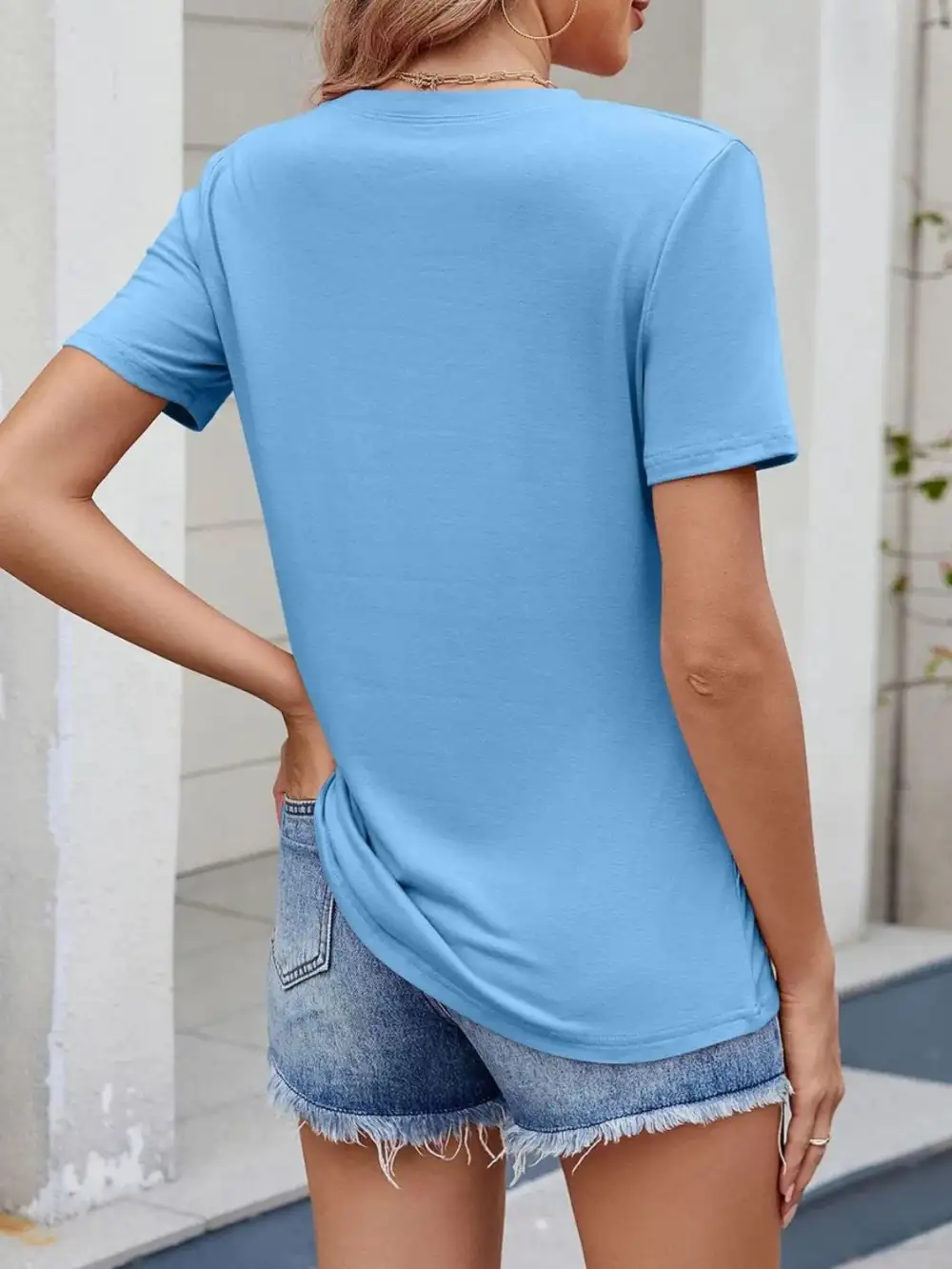 Smooth Round-Neck Short-Sleeve T-Shirt
