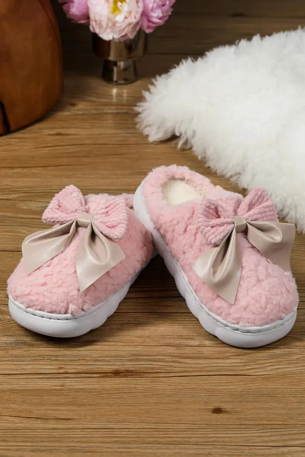 Contrast Knot Plush House Slippers